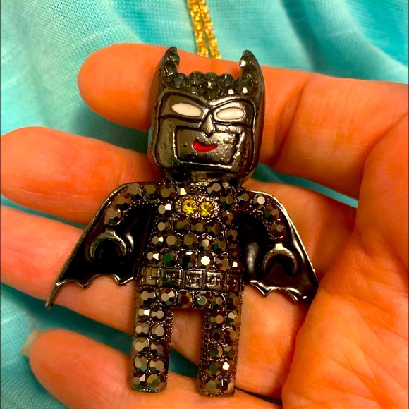 no tag Jewelry - 🦇BATMAN Necklace or brooch🦇